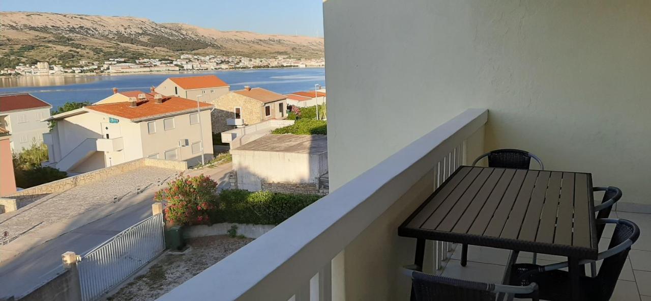 Apartmani Presecki 파그 외부 사진